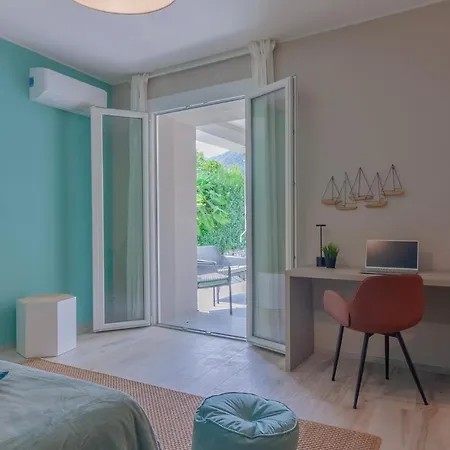 Apartman Guesthost - Lezzeno Beautiful View 1&2