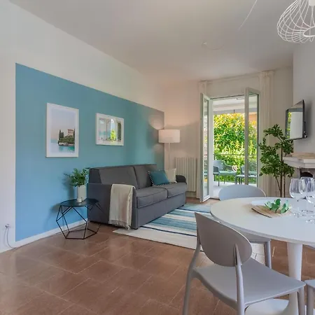 Guesthost - Lezzeno Beautiful View 1&2 Apartman *