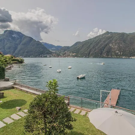 Guesthost - Lezzeno Beautiful View 1&2 Apartman