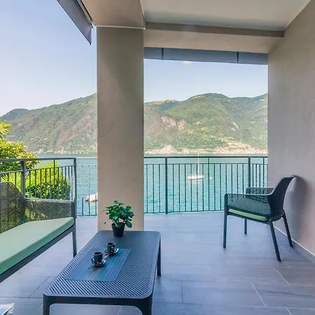 Guesthost - Lezzeno Beautiful View 1&2 Apartman