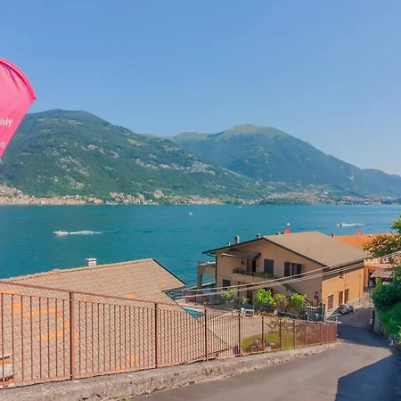 Guesthost - Lezzeno Beautiful View 1&2 Apartman