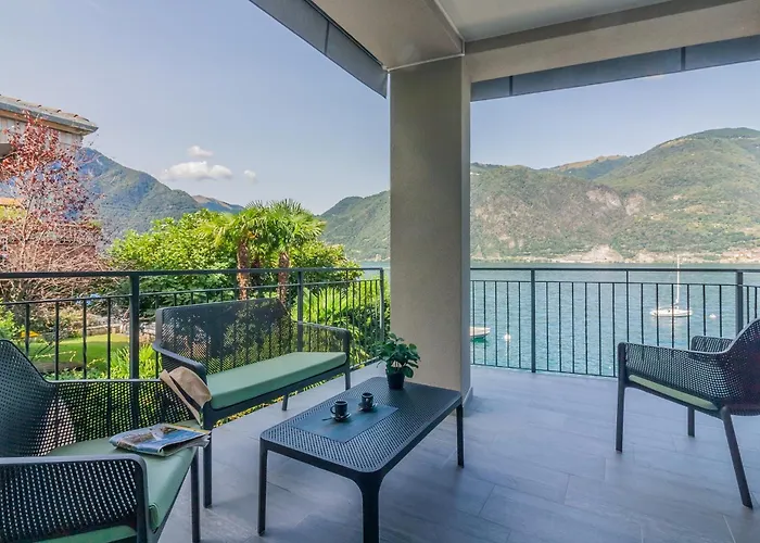 Guesthost - Beautiful View 1&2 Apartament