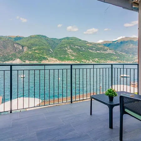 Guesthost - Lezzeno Beautiful View 1&2 아파트 *